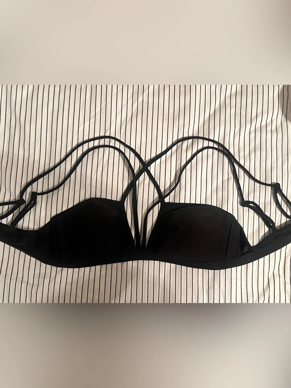 RVCA Black Strappy  Bikini Top, Size Small